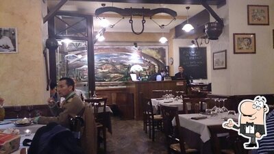 Dai un'occhiata agli interni di Il Portale
