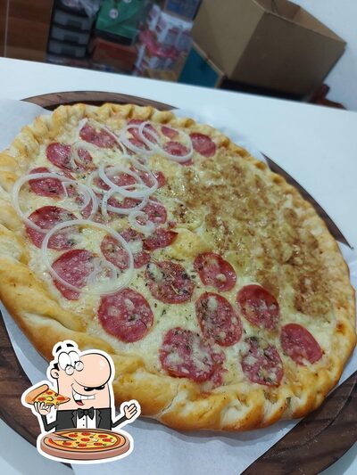 No À Praça Pizzaria, você pode degustar pizza