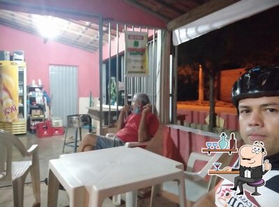 Veja imagens do interior do Bar OTINEL