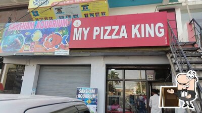 You can get some fresh air at the outside area of MY PIZZA KING
