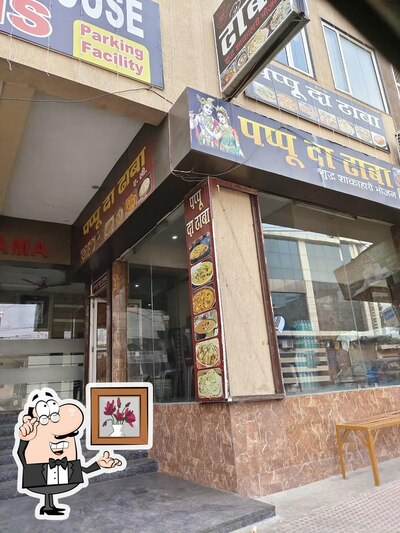 Take a seat at one of the tables at Pappu Da Dhaba