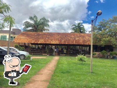 O exterior do Restaurante Galinha Caipira
