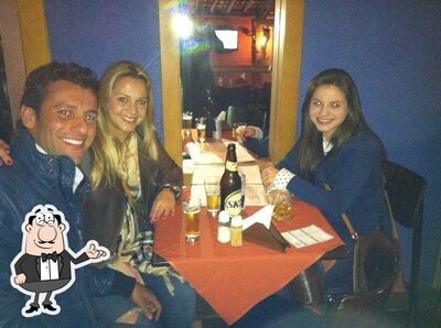 Veja imagens do interior do Pizzagrill