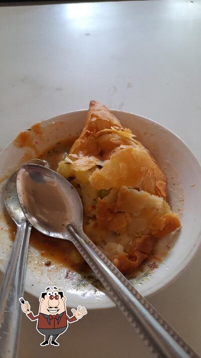 Meals at Des Samosa