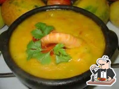 Comida em Benicio's Bar