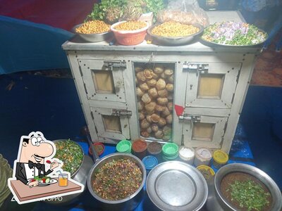 Food at Ganesh Tiffin Center