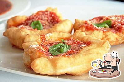 Cibo al Pizzeria dell'Arco Sant'Anastasia