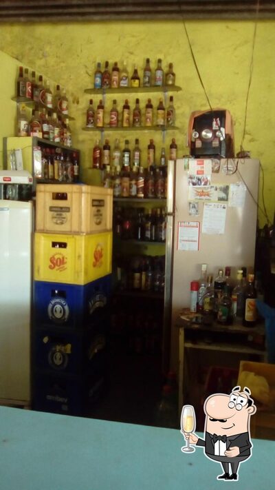 O Restaurante Karon oferece uma infinidade de drinques alcoólicas