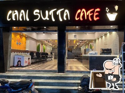 You can get some fresh air outside Chai sutta cafe
