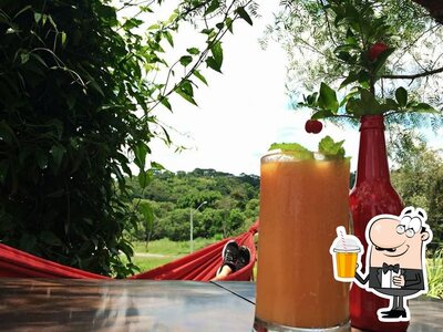 Você pode desfrutar de uma bebida do menu