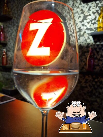 Food at Zippyfeed restaurants - Vapi