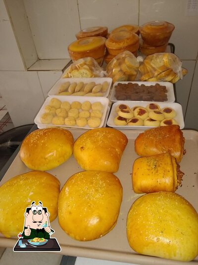 Comida em Mercadinho e distribuidora do Robson