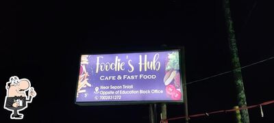 Here’s the advertisement of FOODIES HUBS