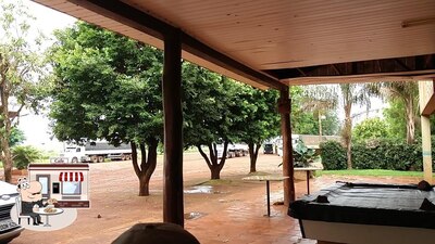 Veja a área externa do Posto Piqui
