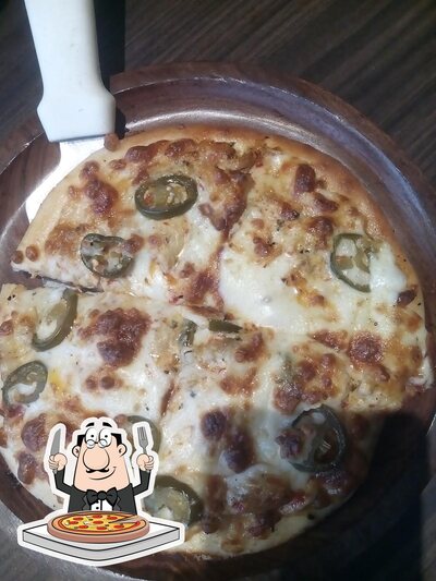 At Amigo's Foods & Hospitalities, you can order pizza