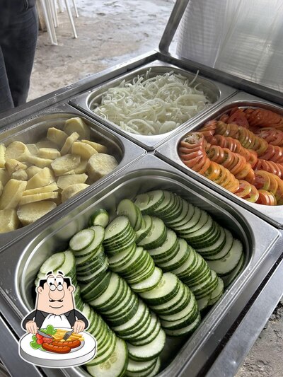 Comida em Churrascaria Viaduto