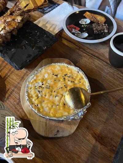 Plats à Chat Bar 九号小院 - Chinese BBQ Skewers Restaurant