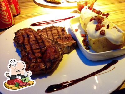 Dê uma olhada na escolha de pratos de carne
