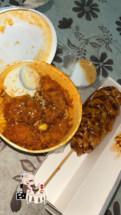 Food at Wat A Taste!