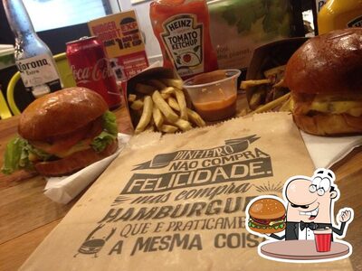 Os hambúrgueres do Exp Burgers irão saciar uma variedade de gostos