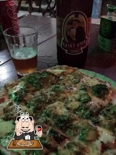 Experimente pizza no Budega Bar Pizzaria
