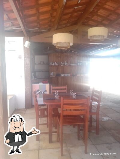 O interior do Petit jardin