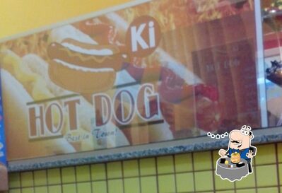 Platos en Ki Hot Dog Do Nei