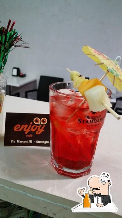 Puoi goderti un drink dal menu