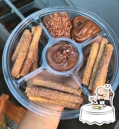 Não esqueça de pedir uma sobremesa no Universo_do_churros Guararema SP