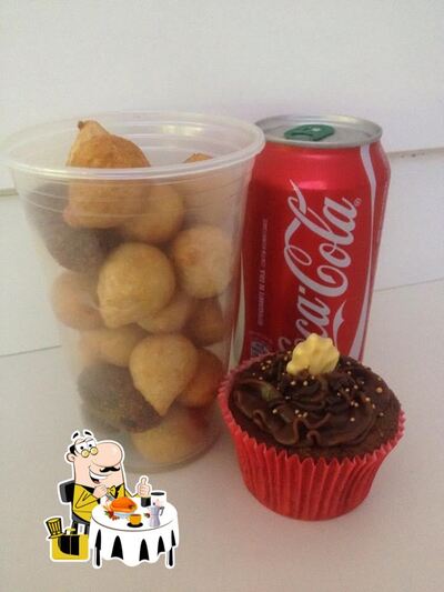 Comida em Maria Coxinha