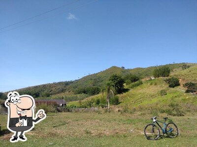 Desfrute da vista da área externa do Café na Grota