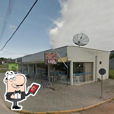 O exterior do Padaria e Lanchonete Luz