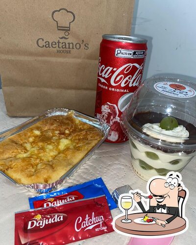 Platos en Caetano's House