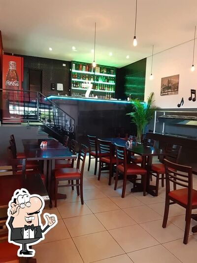 O interior do Gandaia Lounge