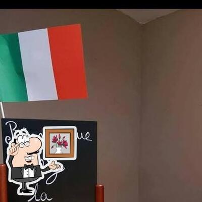 Découvrez l'intérieur de PIZZAS Clérieux