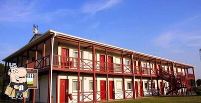 Vous pouvez prendre un bol d'air frais à l'extérieur Brit Hotel Confort Manosque Cadarache