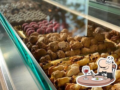 Platti al L'essenza caffè