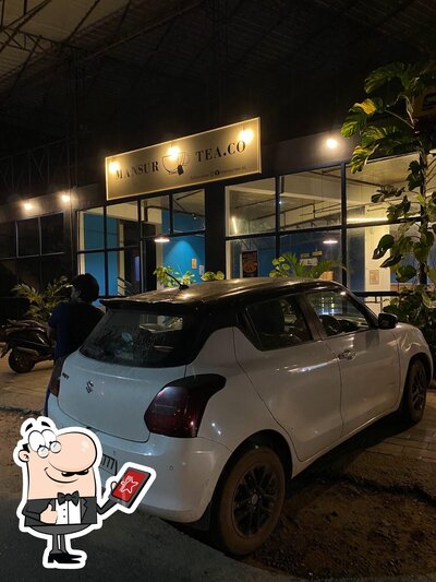 You can get some fresh air outside Mansur Tea