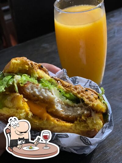 Comida em Elburgue