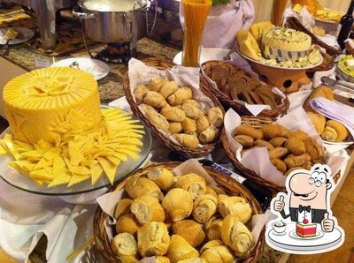 Não esqueça de experimentar uma sobremesa no Restaurante Buffet Corais