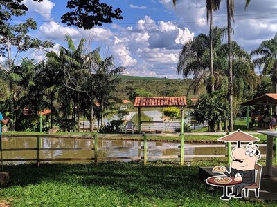 Você pode espairecer no na área externa do Pantanal Mineiro