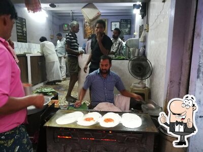 Suresh Hot Foods (Nellore Karam Dosa Special) Since - 1978 photo