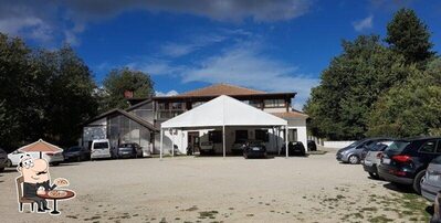 Goditi la vista dagli esterni di Ristorante Villa Rosa