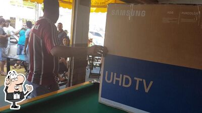 O interior do Bar Do Leo
