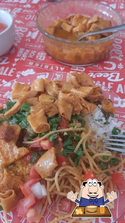 Comida em Ponto do Carneiro