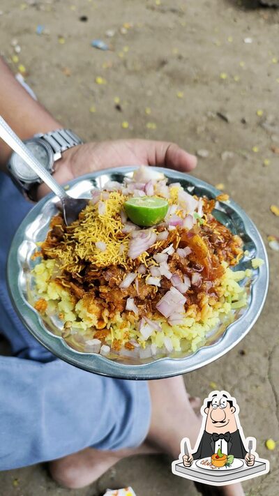 Food at Kamlesh nasta point