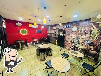 Check out how Pizza junction looks inside