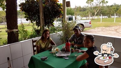 Restaurante Pubi foto