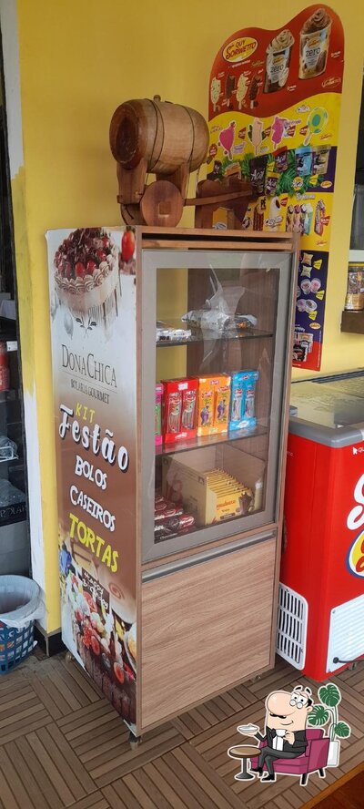 O interior do Lanchonete Paraki