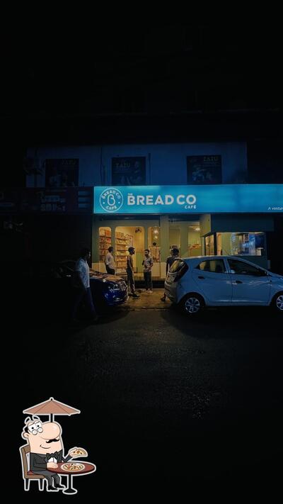 Check out how The bread co looks outside